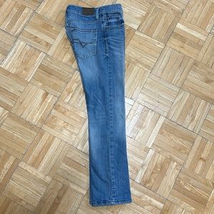 Boys Cody James cowboy jeans. Light wash. Size 12R